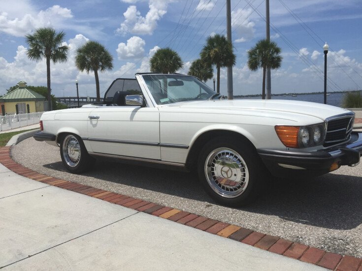 Thumbnail Photo undefined for 1984 Mercedes-Benz 380SL